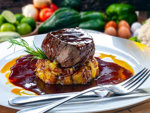 Thumbnail for Madeirasaus